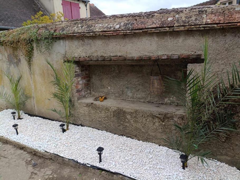 La Petite Falaise, Maison Avec Cour Dreux Centre Buitenkant foto